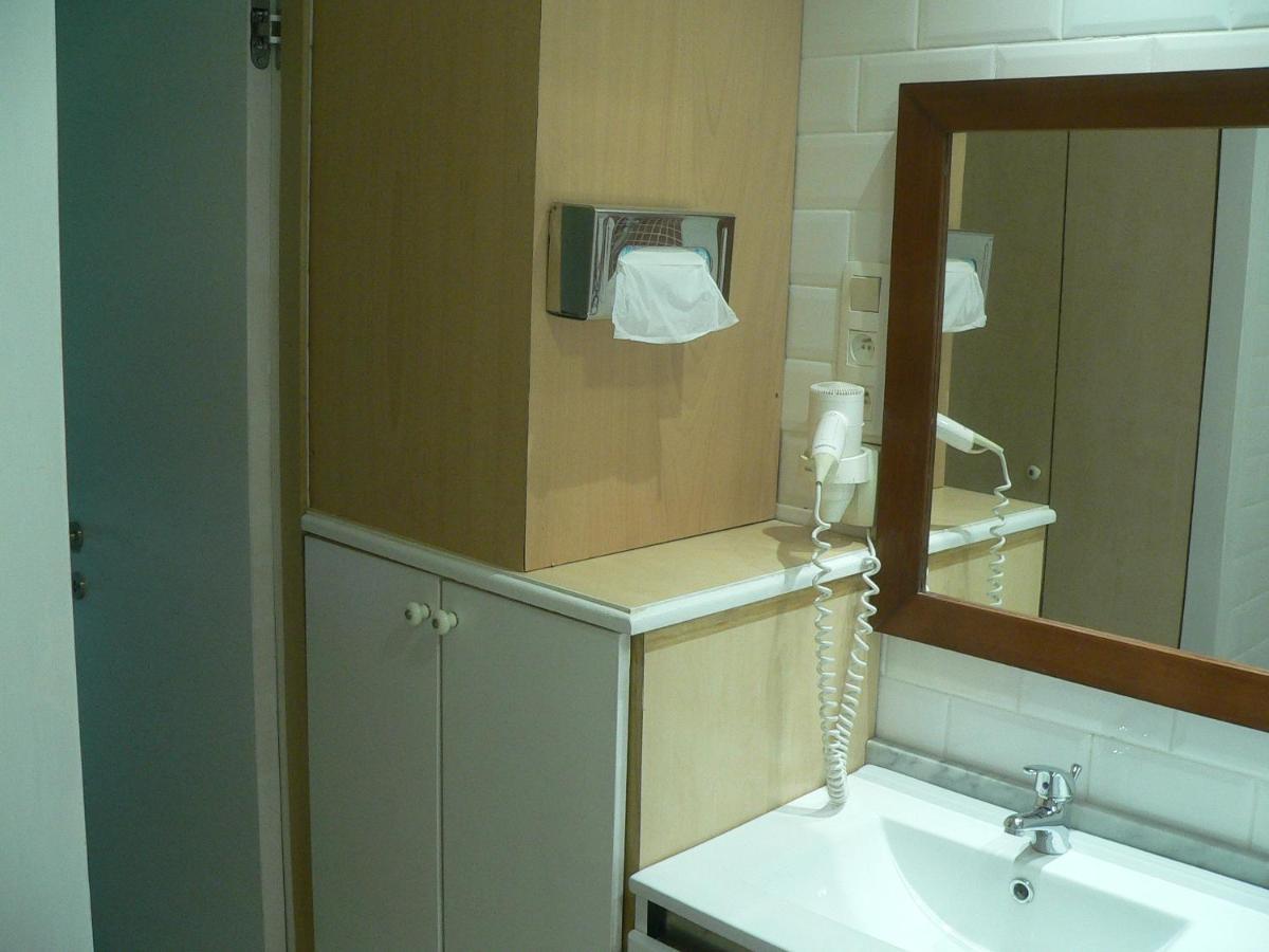 Liege Centre 6 Rue Montagne Sainte Walburge, 4000 Liege, Pour 2 Pers A 3 Minutes De La Gare St Lambert Appartement Buitenkant foto