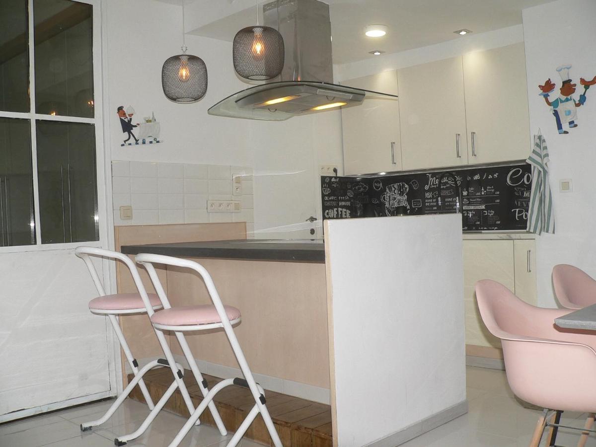 Liege Centre 6 Rue Montagne Sainte Walburge, 4000 Liege, Pour 2 Pers A 3 Minutes De La Gare St Lambert Appartement Buitenkant foto