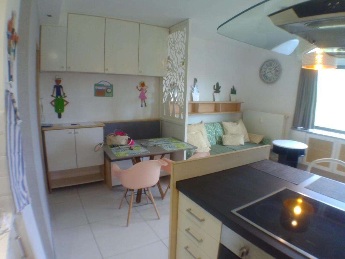 Liege Centre 6 Rue Montagne Sainte Walburge, 4000 Liege, Pour 2 Pers A 3 Minutes De La Gare St Lambert Appartement Buitenkant foto