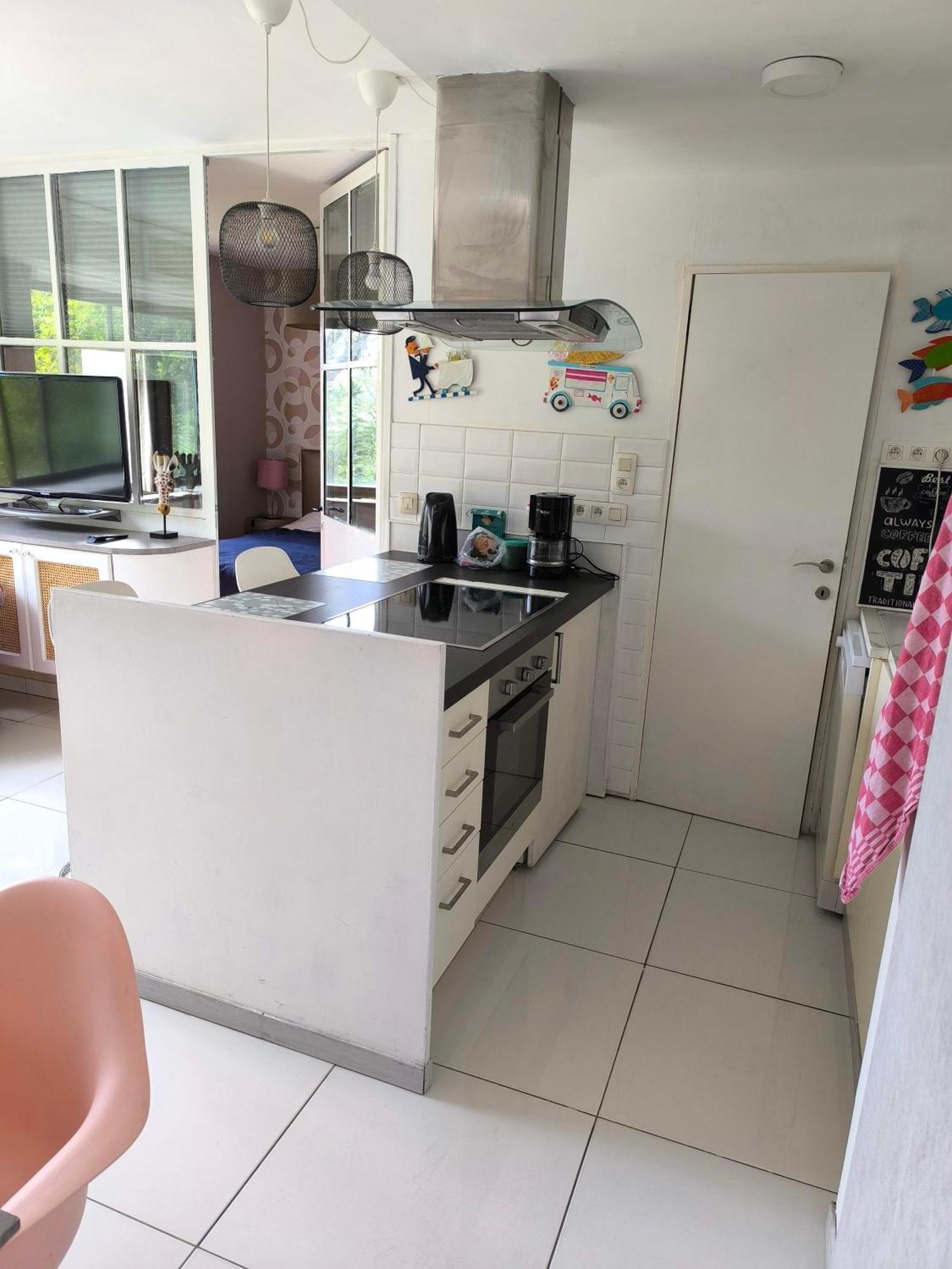 Liege Centre 6 Rue Montagne Sainte Walburge, 4000 Liege, Pour 2 Pers A 3 Minutes De La Gare St Lambert Appartement Buitenkant foto